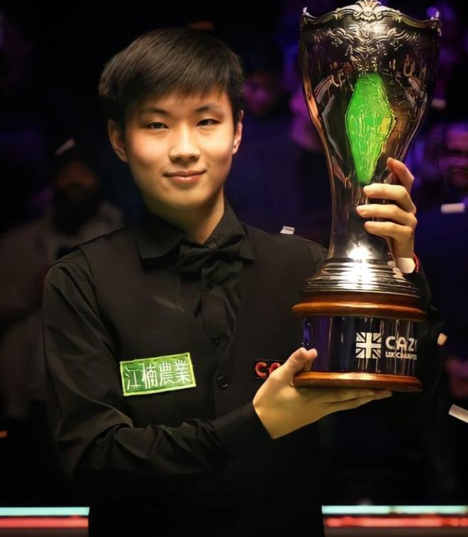 国际赛事中 国际赛事中