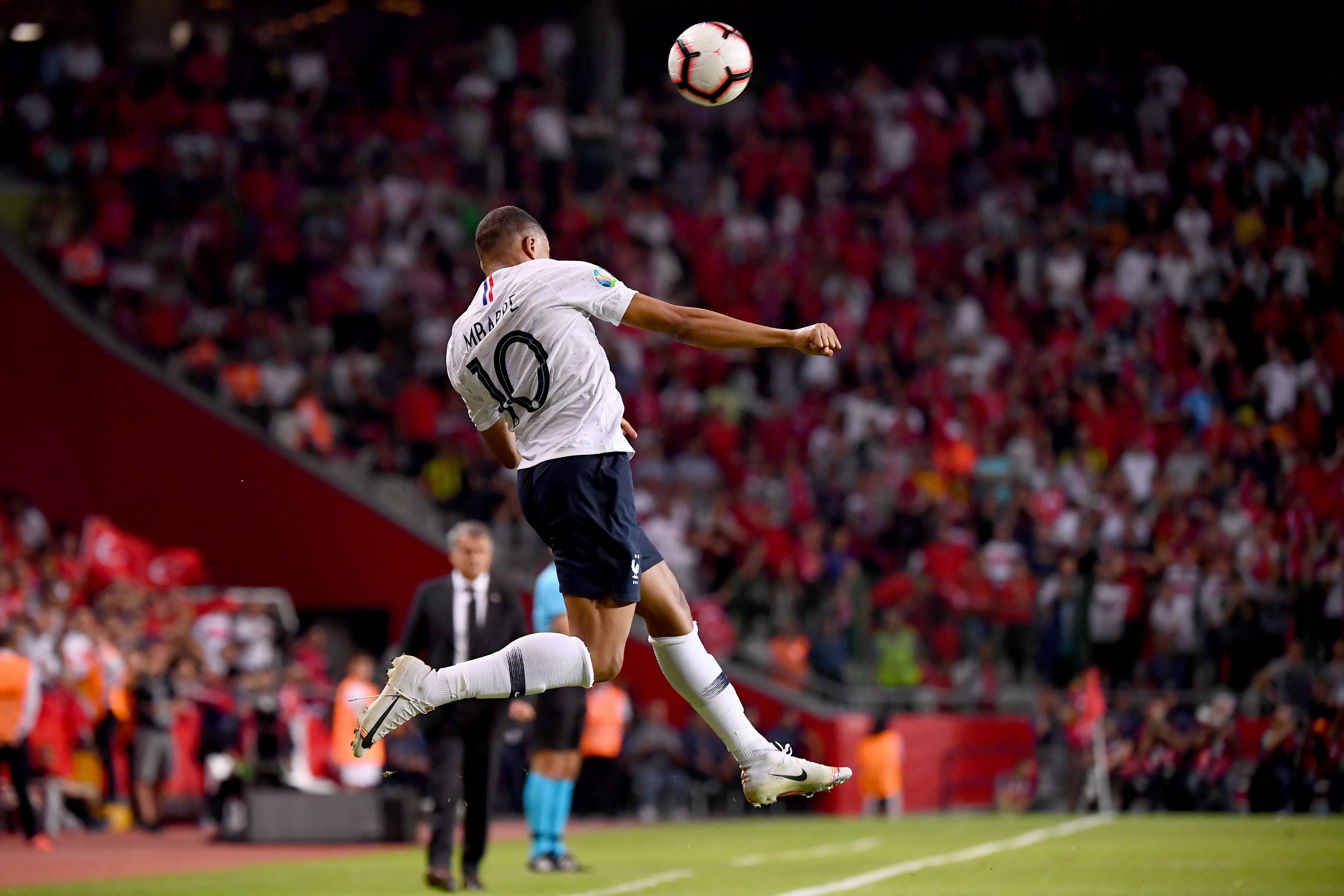 年轻球员来 年轻球员来